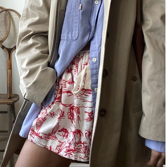 The Great shorts - red and ivory designer tropical vacation - Picture 6 of 6